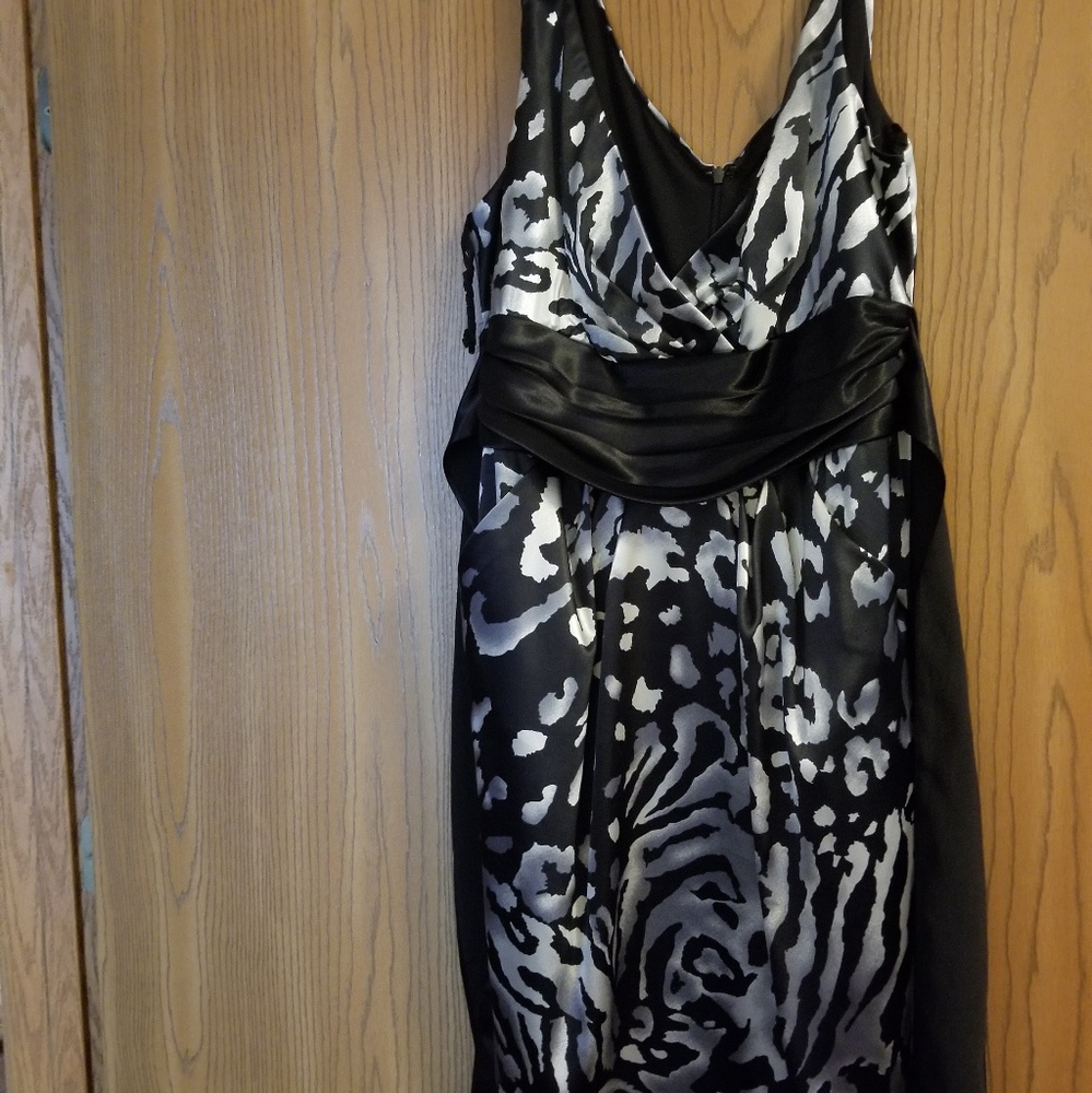 Dress with pockets